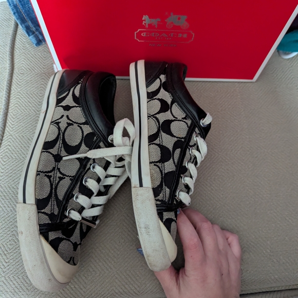 Coach 6.5 Monogram Black and White Sneakers - Picture 5 of 8